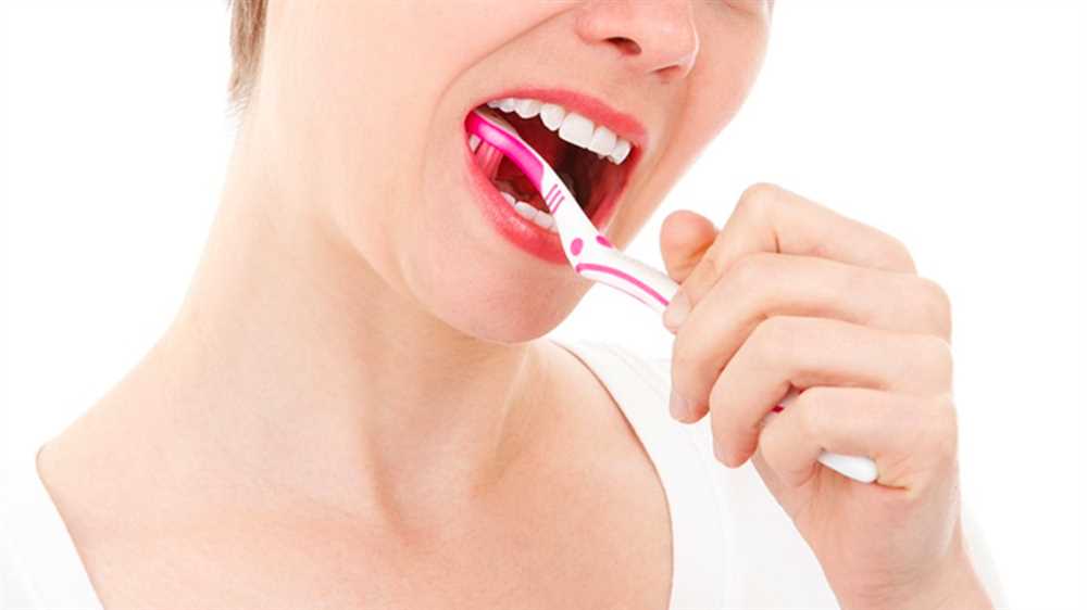 К чему снится Чистить зубы: толкование сна по различным сонникам